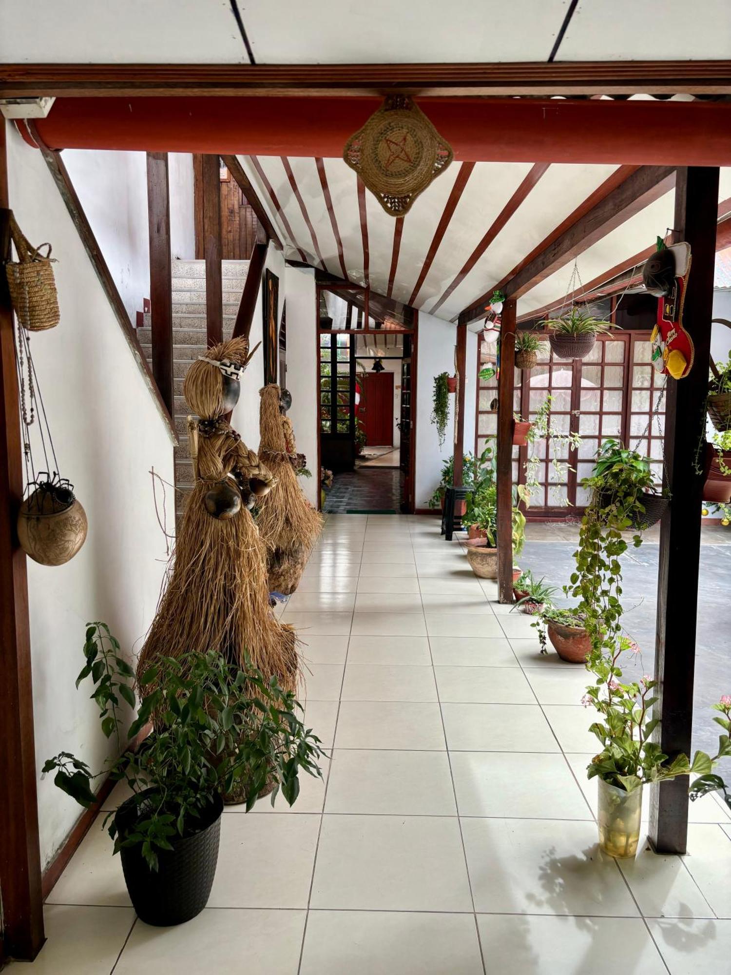 Hospedaje Casa Amazonica Икитос Экстерьер фото